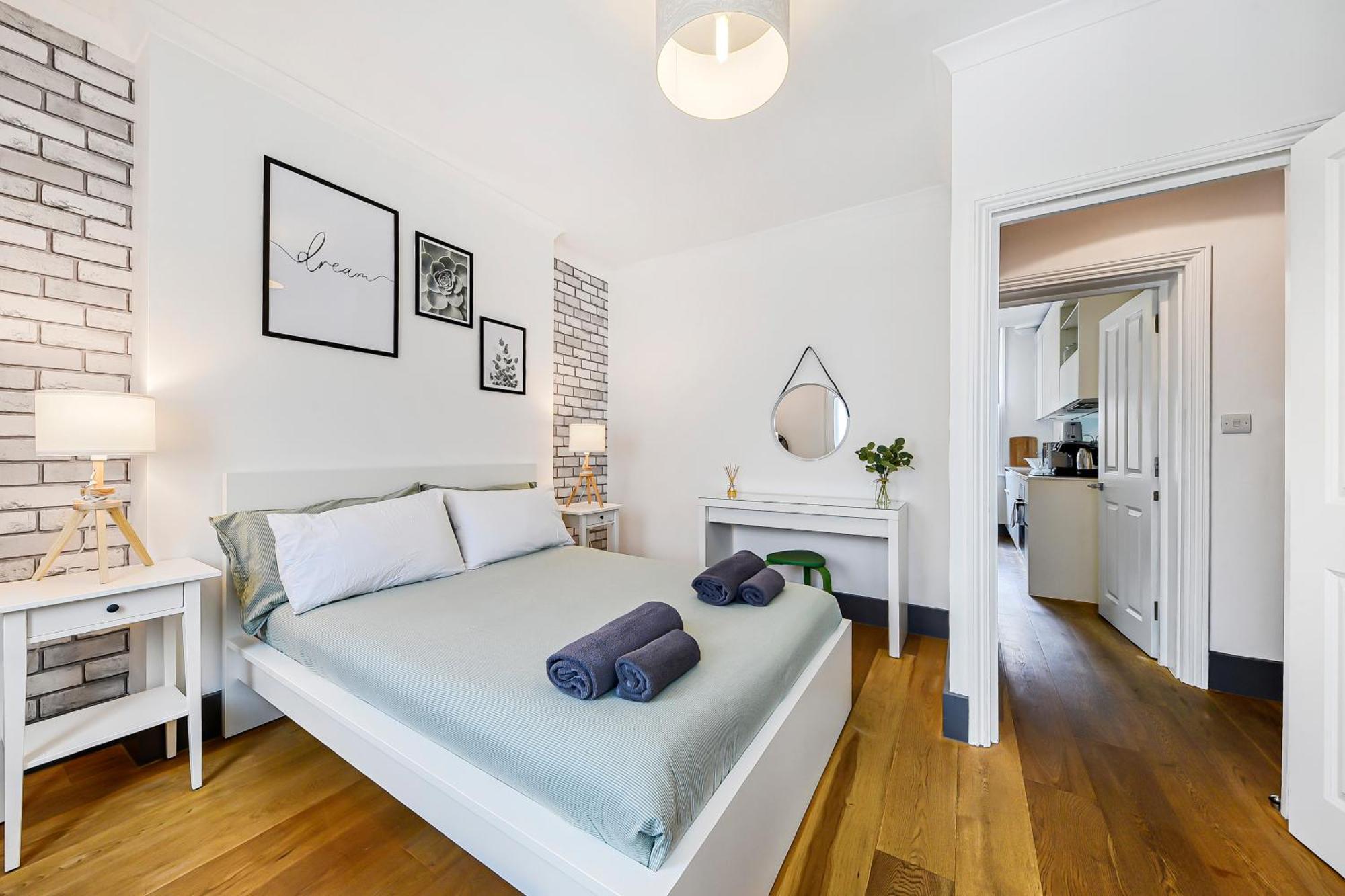Modern One Bedroom In Fitzrovia, Central Londyn Zewnętrze zdjęcie